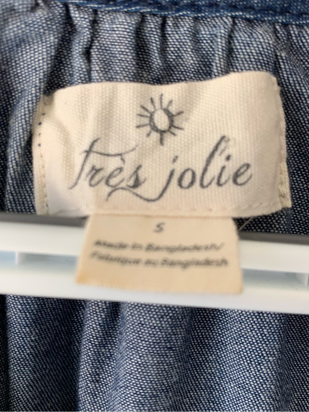 TRE’S JOLIE Chambray Boho Cottagecore Ruffle Bell Sleeve Pheasant Top Size S - Picture 6 of 6